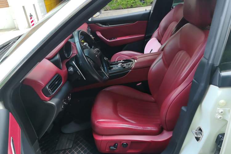 Used Maserati Levante 2016 3.0T Standard Edition Left Front Seat