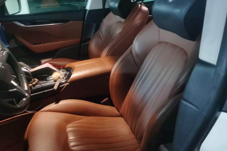 Used Maserati Levante 2016 3.0T Standard Edition Left Front Seat