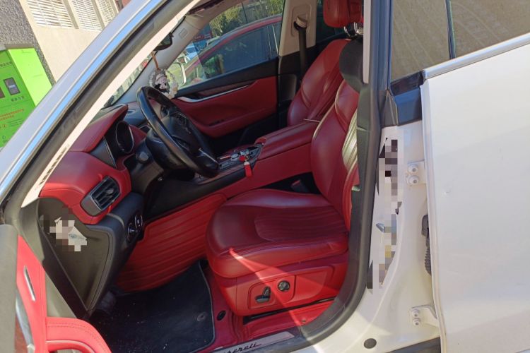 Used Maserati Levante  Left Front Seat