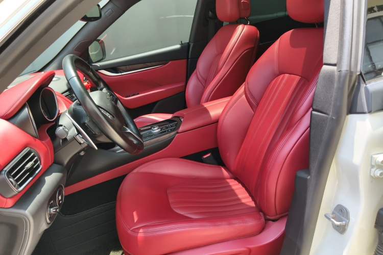 Used Maserati Levante 2016 3.0T Standard Edition Left Front Seat