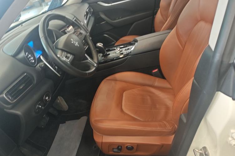 Used Maserati Levante 2016 3.0T Standard Edition Left Front Seat