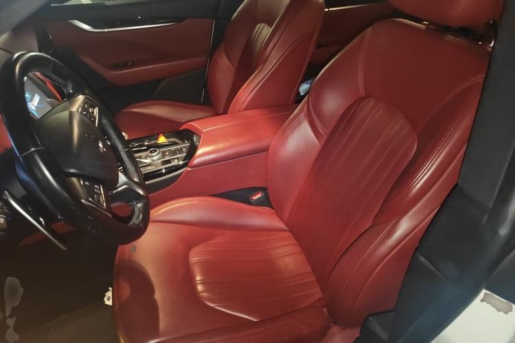 Used Maserati Levante 2016 3.0T Standard Edition Left Front Seat