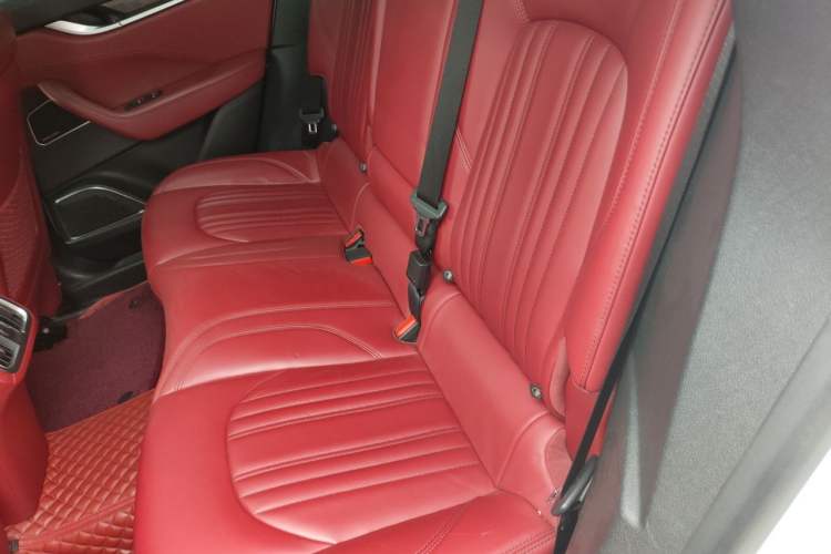 Used Maserati Levante 2016 3.0T Standard Edition Left Rear Seat