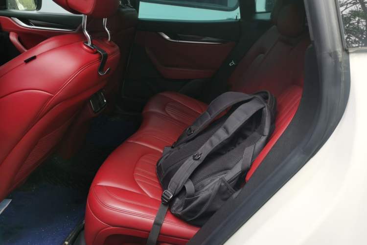Used Maserati Levante 2016 3.0T Standard Edition Left Rear Seat