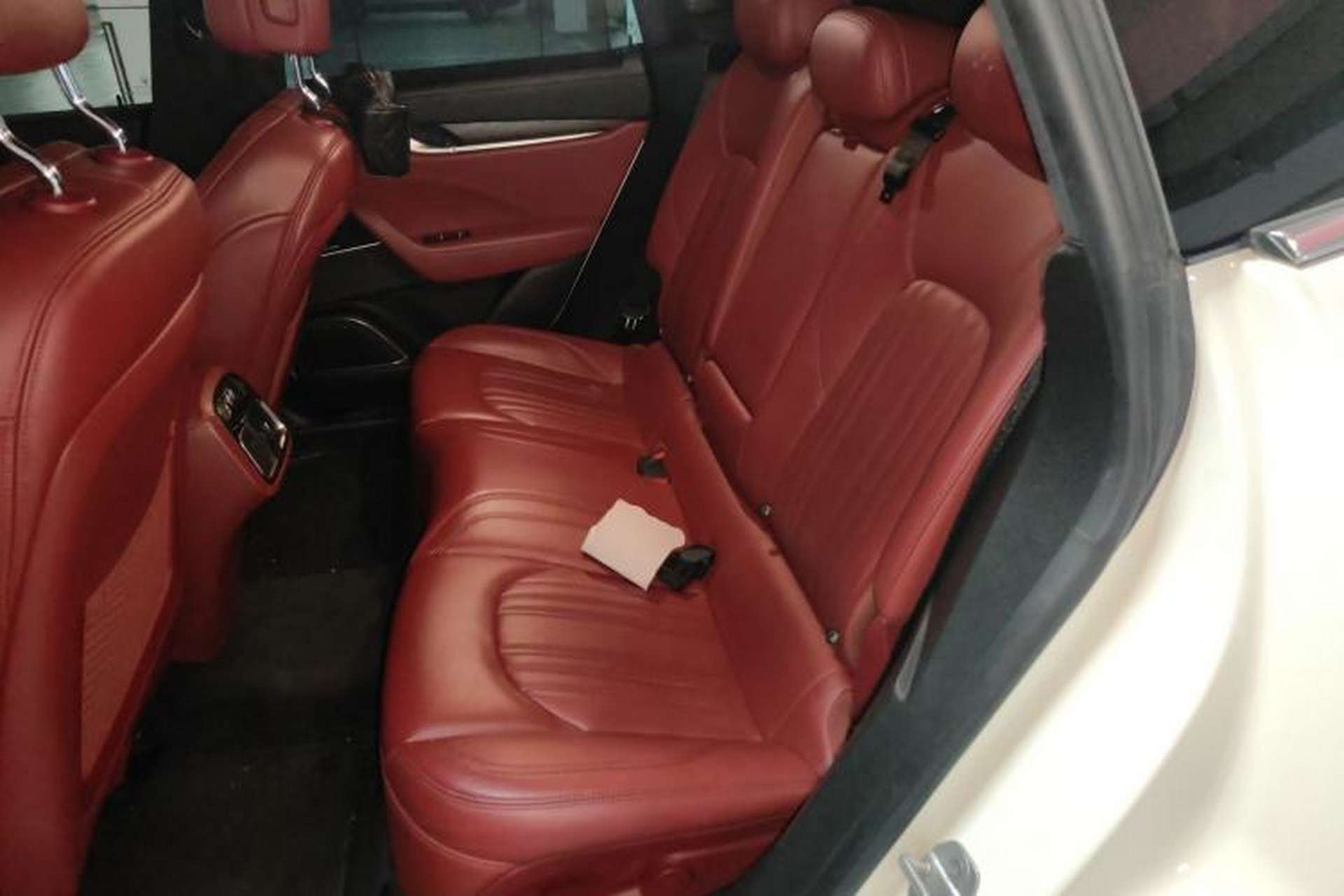 Used Maserati Levante 2016 3.0T Standard Edition Left Rear Seat