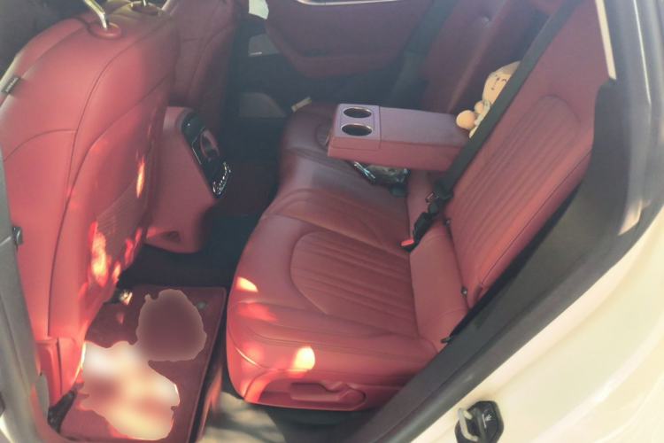 Used Maserati Levante 2016 3.0T Standard Edition Left Rear Seat