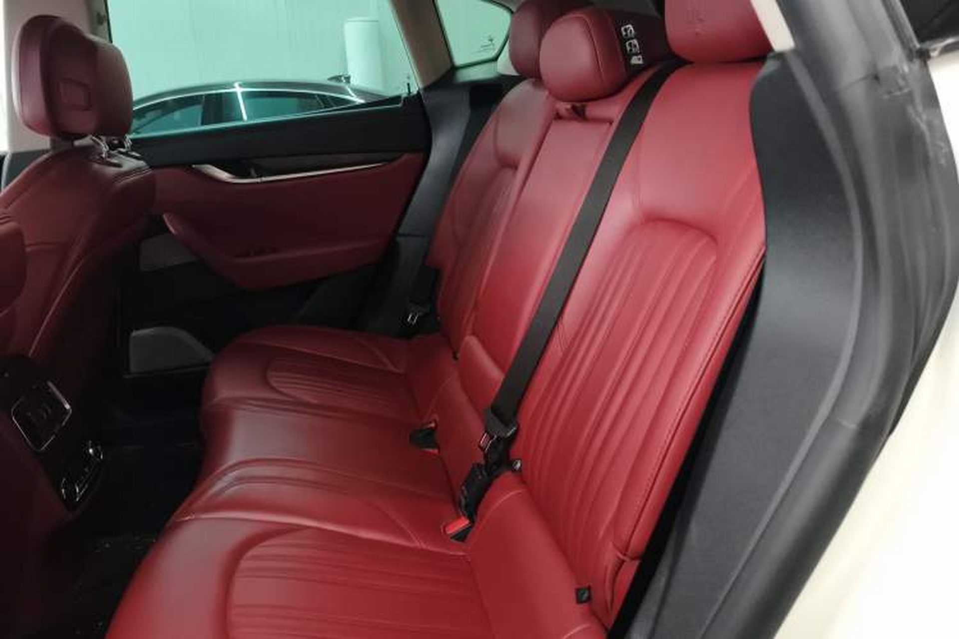 Used Maserati Levante 2016 3.0T Standard Edition Left Rear Seat