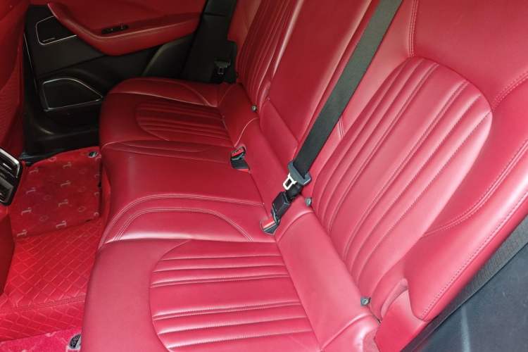 Used Maserati Levante 2016 3.0T Standard Edition Left Rear Seat