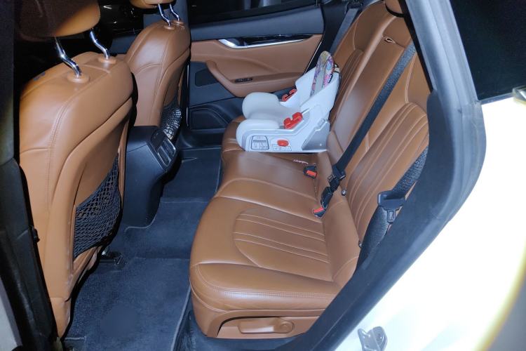 Used Maserati Levante 2016 3.0T Standard Edition Left Rear Seat
