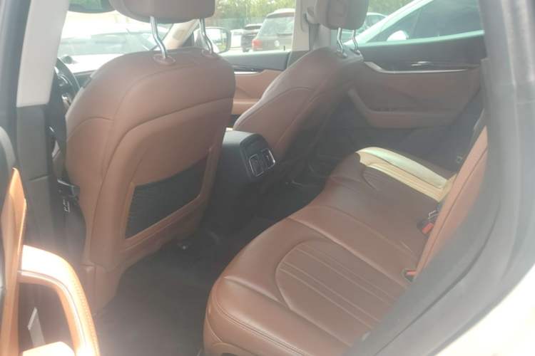 Used Maserati Levante 2016 3.0T Standard Edition Left Rear Seat