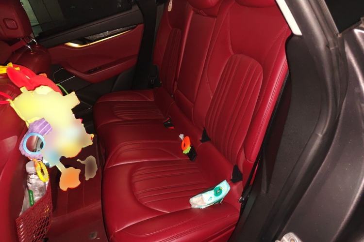 Used Maserati Levante 2016 3.0T Standard Edition Left Rear Seat