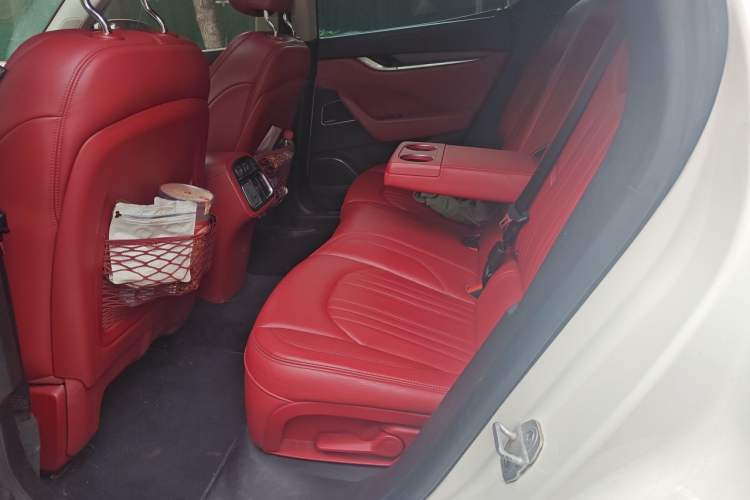 Used Maserati Levante 2016 3.0T Standard Edition Left Rear Seat