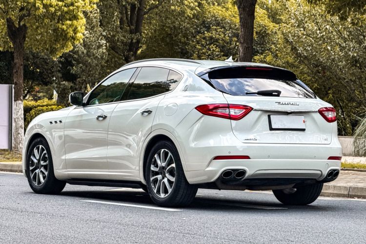 Used Maserati Levante 2016 3.0T Standard Edition Left Side