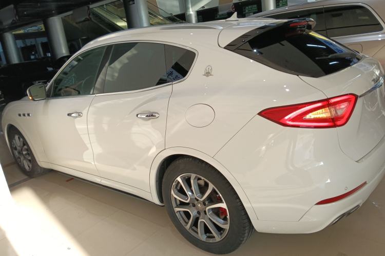 Used Maserati Levante 2016 3.0T Standard Edition Left Side
