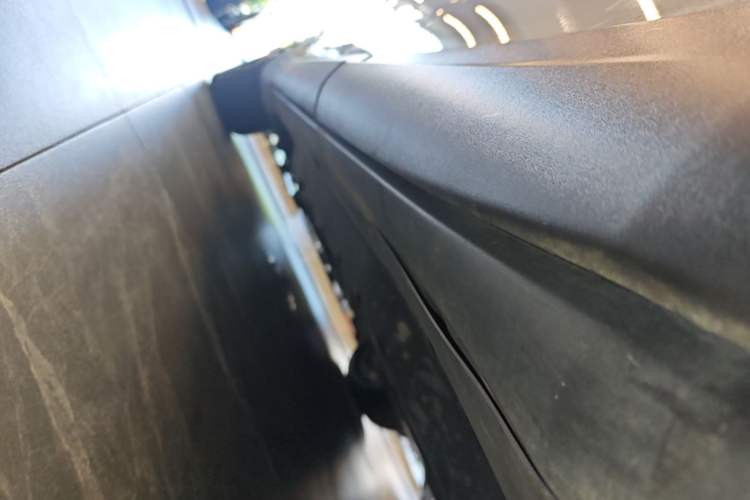 Used Maserati Levante 2016 3.0T Standard Edition Left Side Sill