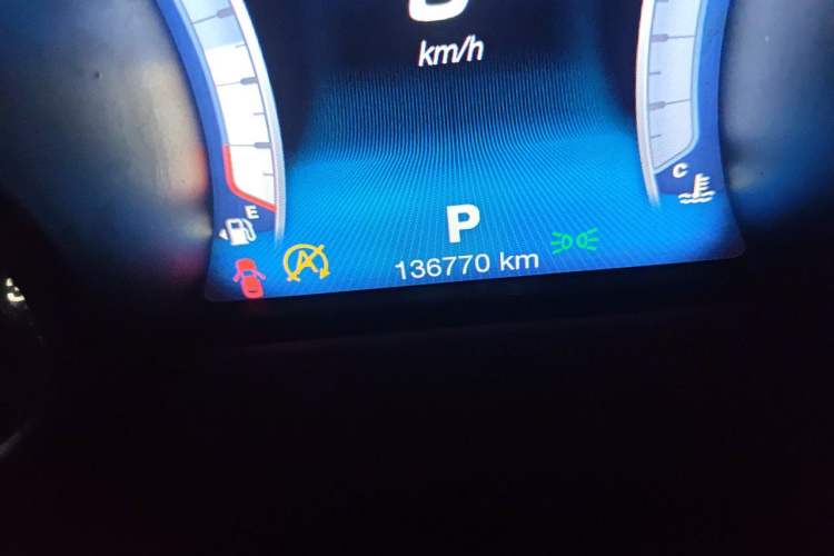 Used Maserati Levante 2016 3.0T Standard Edition Odometer Close Up