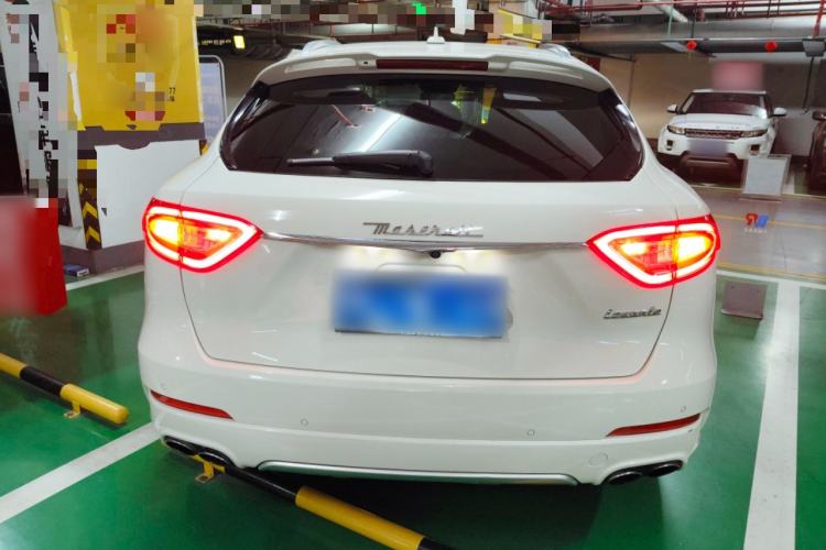 Used Maserati Levante 2016 3.0T Standard Edition Rear
