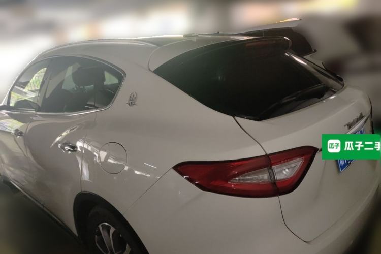 Used Maserati Levante 2016 3.0T Standard Edition Rear Left 45 Deg