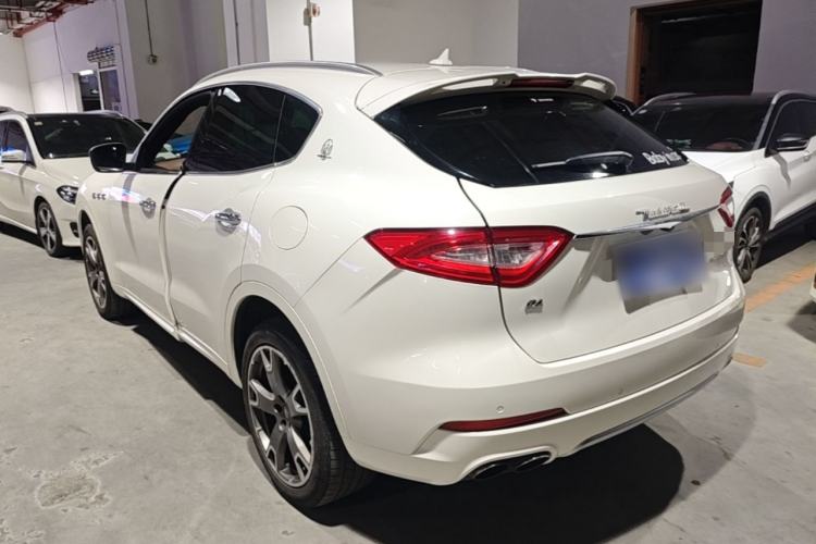 Used Maserati Levante 2016 3.0T Standard Edition Rear Left 45 Deg