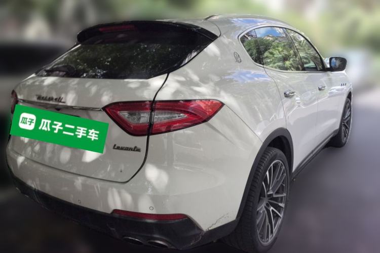 Used Maserati Levante 2016 3.0T Standard Edition Rear Right 45 Deg