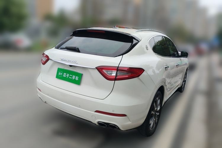 Used Maserati Levante 2016 3.0T Standard Edition Rear Right 45 Deg