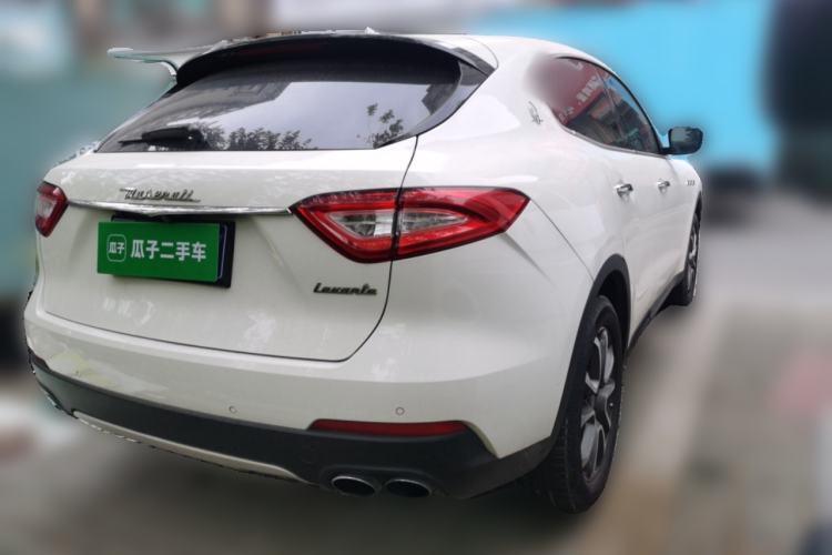 Used Maserati Levante 2016 3.0T Standard Edition Rear Right 45 Deg