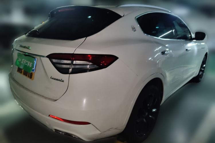 Used Maserati Levante 2016 3.0T Standard Edition Rear Right 45 Deg