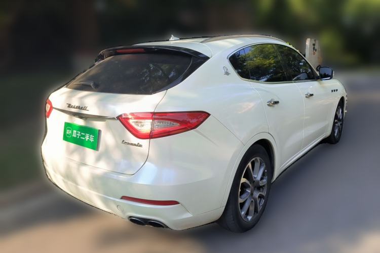 Used Maserati Levante 2016 3.0T Standard Edition Rear Right 45 Deg