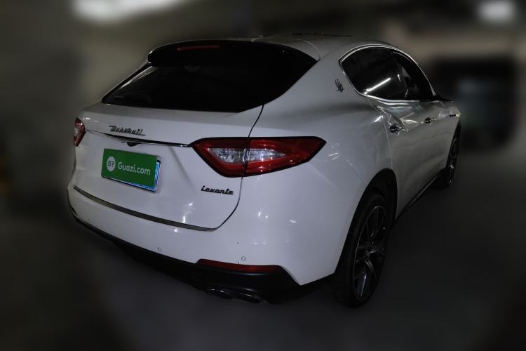 Used Maserati Levante 2016 3.0T Standard Edition Rear Right 45 Deg
