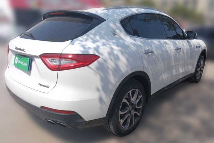 Used Maserati Levante 2016 3.0T Standard Edition Rear Right 45 Deg