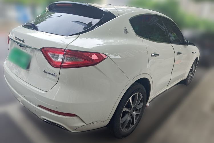 Used Maserati Levante 2016 3.0T Standard Edition Rear Right 45 Deg