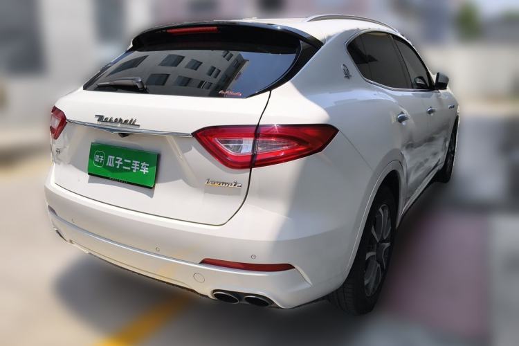 Used Maserati Levante 2016 3.0T Standard Edition Rear Right 45 Deg