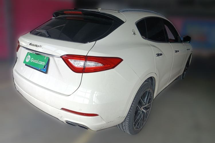 Used Maserati Levante 2016 3.0T Standard Edition Rear Right 45 Deg