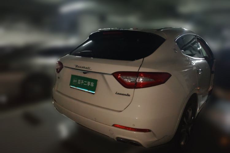 Used Maserati Levante 2016 3.0T Standard Edition Rear Right 45 Deg