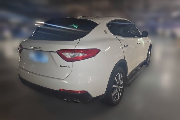 Used Maserati Levante 2016 3.0T Standard Edition Rear Right 45 Deg