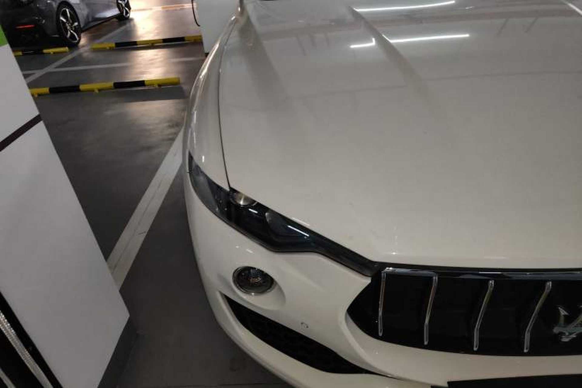 Used Maserati Levante 2016 3.0T Standard Edition Right Front Headlight