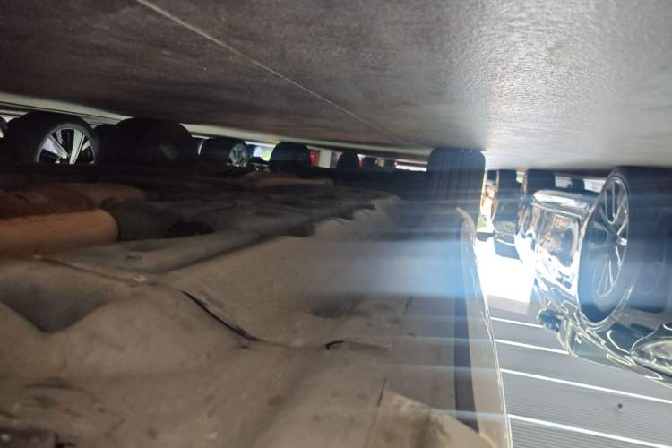 Used Maserati Levante 2016 3.0T Standard Edition Right Side Sill