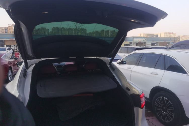 Used Maserati Levante 2016 3.0T Standard Edition Trunk