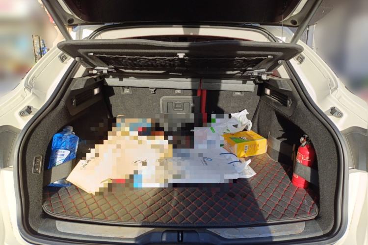 Used Maserati Levante  Trunk