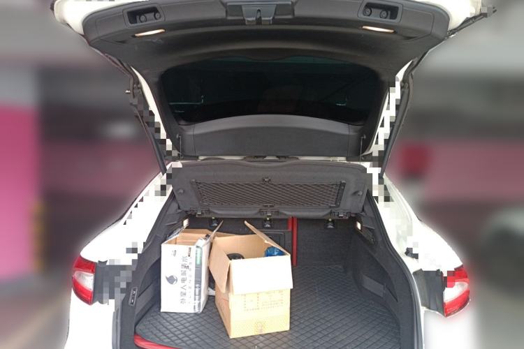 Used Maserati Levante 2016 3.0T Standard Edition Trunk
