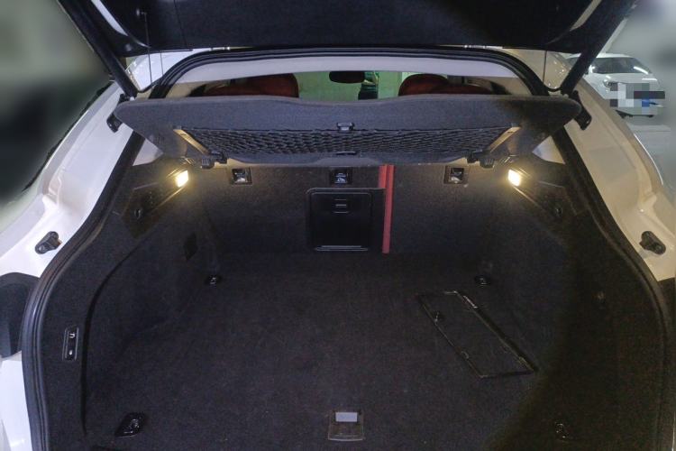 Used Maserati Levante 2016 3.0T Standard Edition Trunk