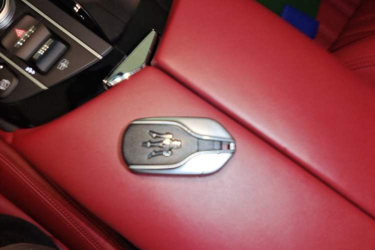 Used Maserati Levante  Vehicle Key
