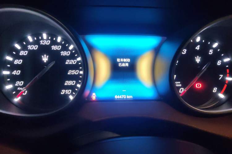 Used Maserati Levante 2016 3.0T Standard Edition Instrument Cluster