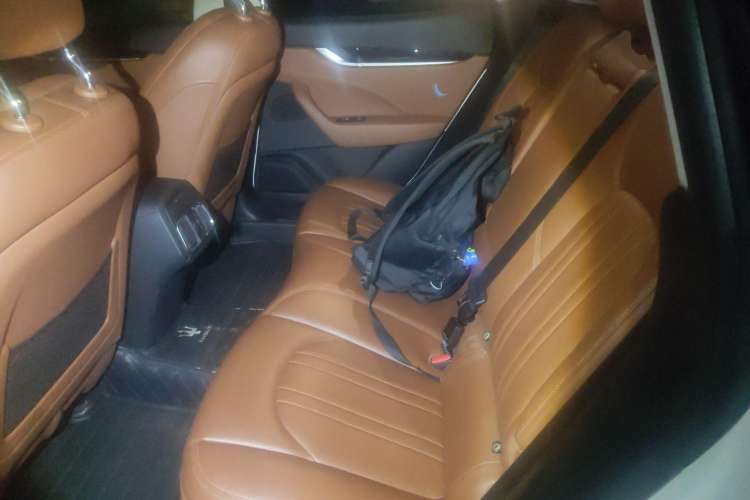 Used Maserati Levante 2016 3.0T Standard Edition Left Rear Seat