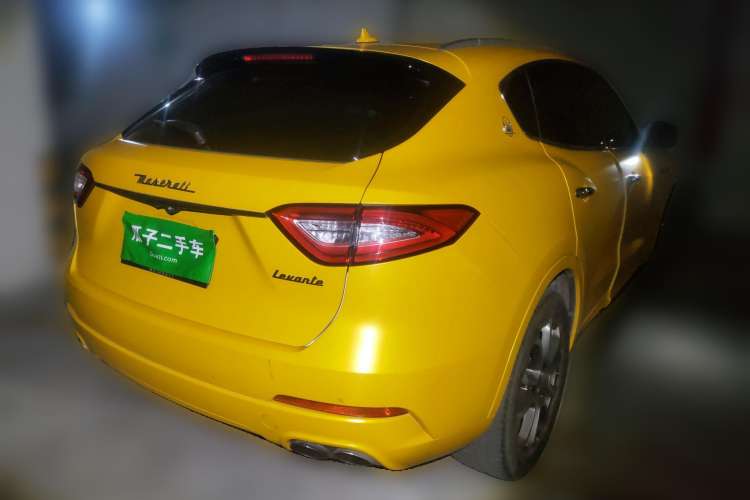 Used Maserati Levante 2016 3.0T Standard Edition Rear Right 45 Deg
