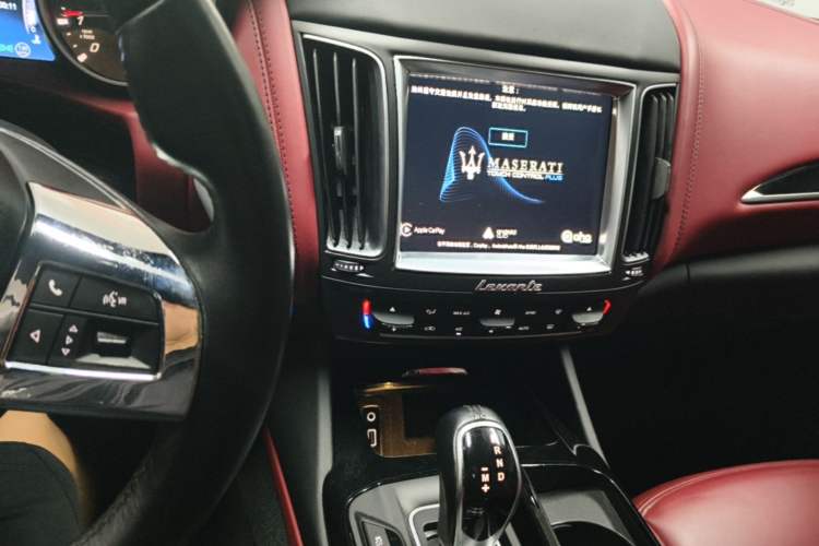 Used Maserati Levante  Audio And AC Panel
