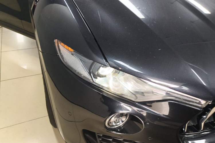 Used Maserati Levante  Right Front Headlight