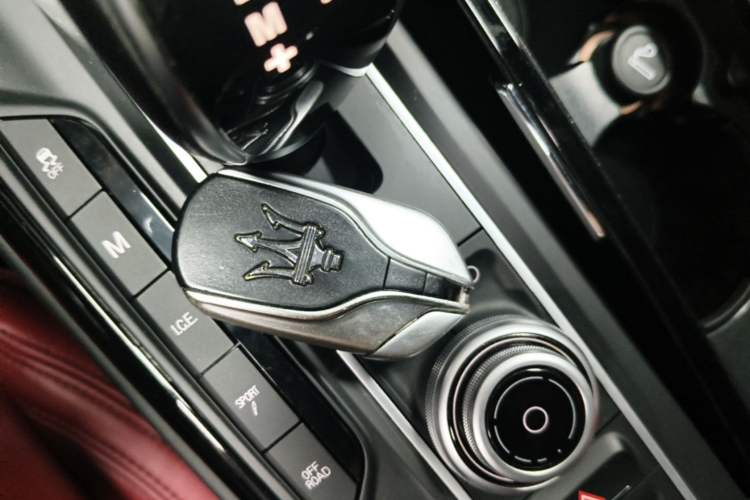 Used Maserati Levante  Vehicle Key