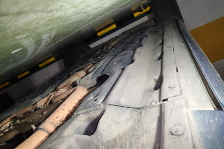 Used Maserati Levante  Chassis Front Right