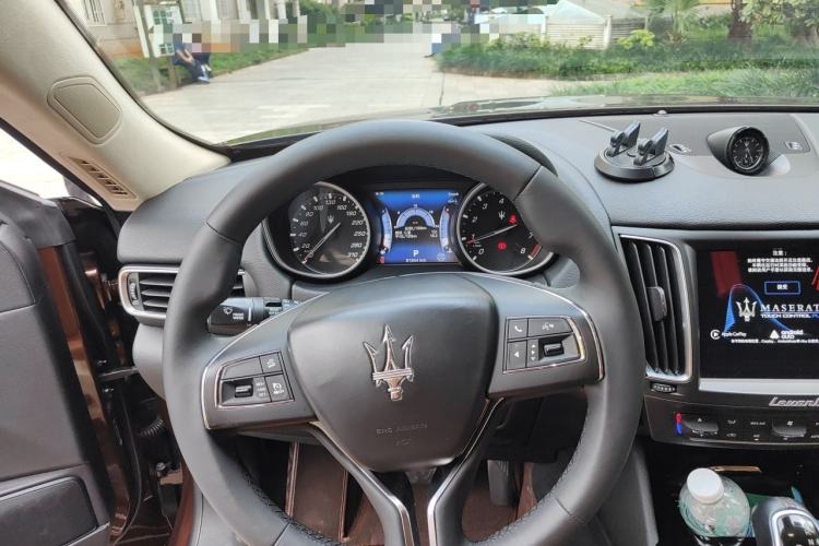 Used Maserati Levante  Steering Wheel